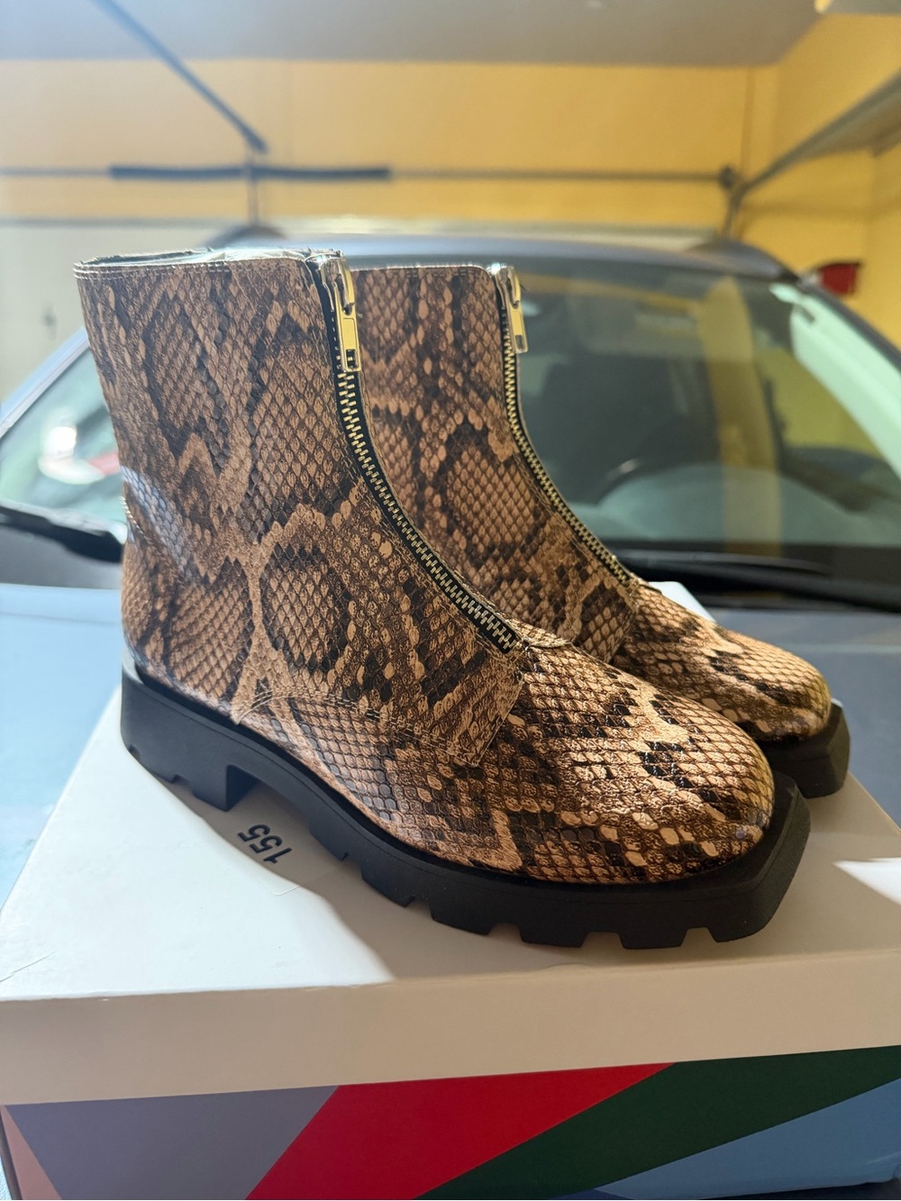 “New” Katy Perry DARLING Snake-Print Zip Combat Boots size5